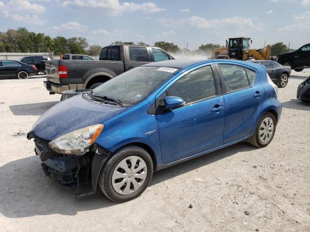 2014 Toyota Prius c 