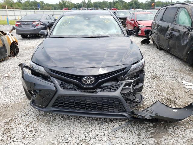 4T1G11BK5NU071125 Toyota Camry SE 5