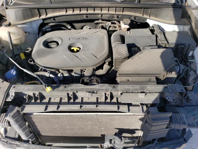 KM8J23A46KU888682 Hyundai TUCSON SE
