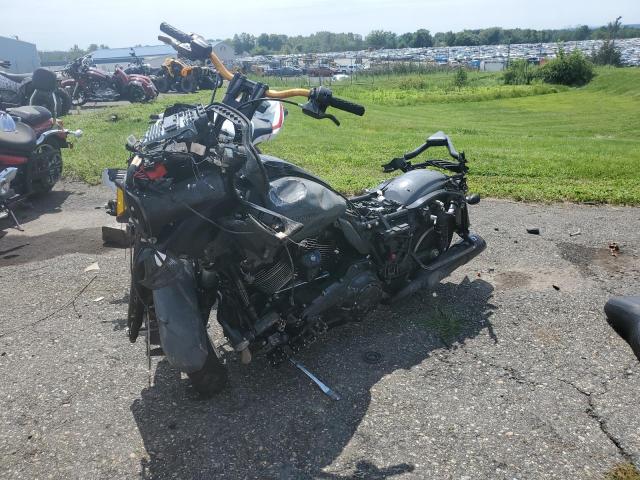 2022 HARLEY-DAVIDSON FLTRXST 1HD1ACL14NB642822