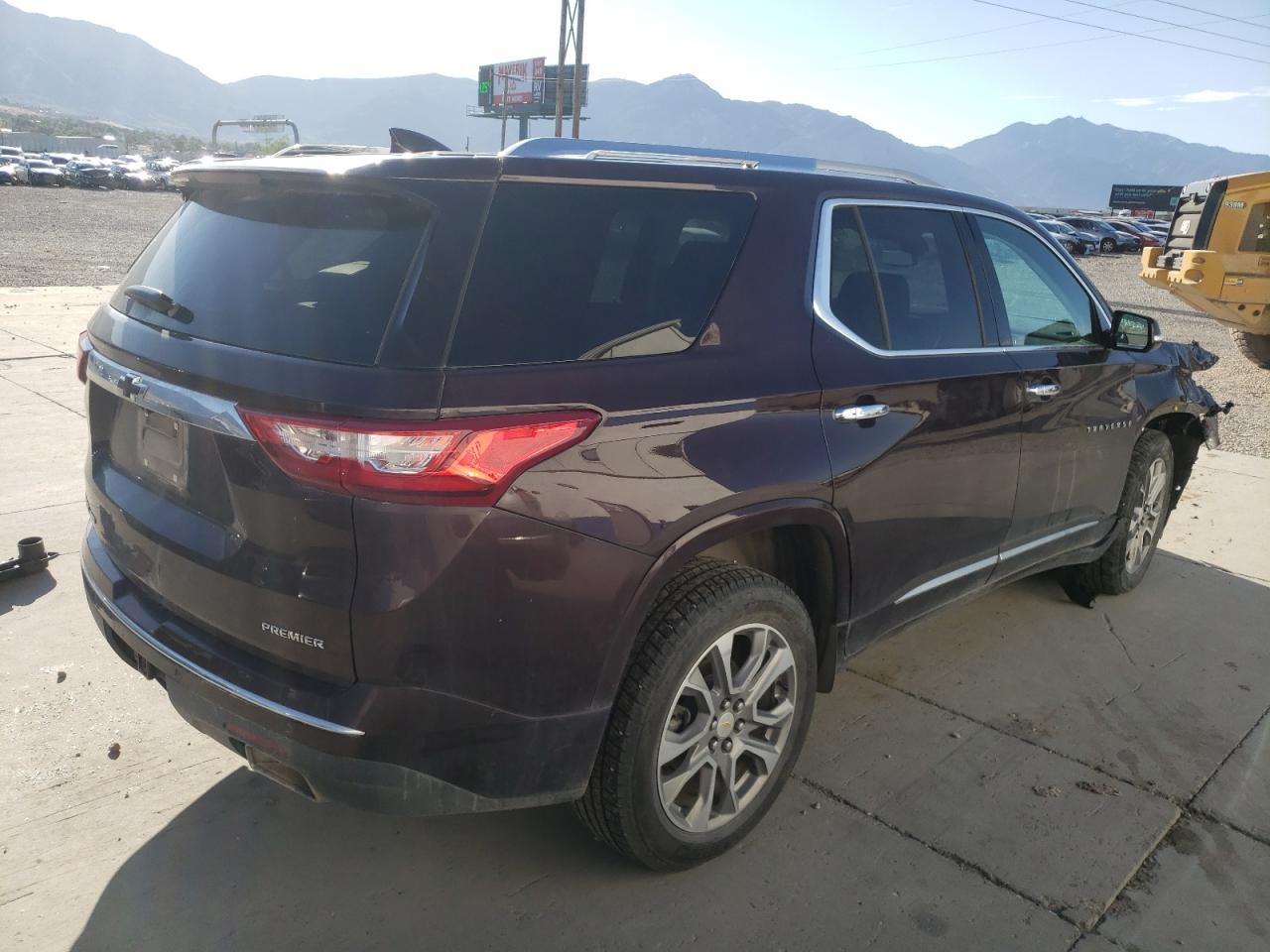 1GNEVKKW2KJ107351 Chevrolet Traverse P 3