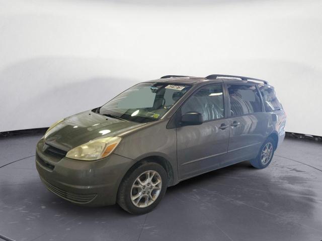 2005 Toyota Sienna LE