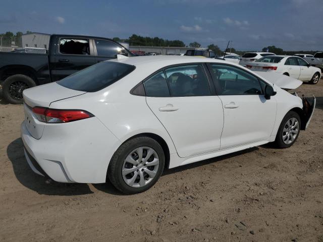 5YFEPRAE8LP065060 Toyota Corolla LE 3