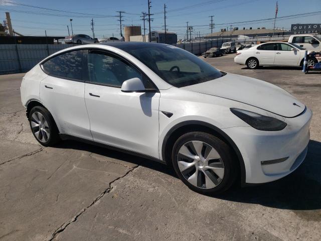 7SAYGDEE4PF622593 Tesla Model Y  4