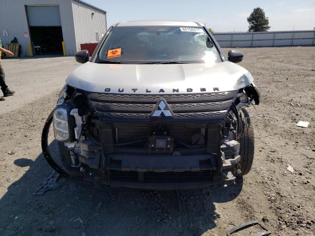 JA4J4UA8XNZ065858 Mitsubishi Outlander Se