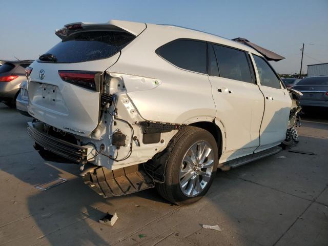 VIN 5TDDZRBH6NS214722 2022 Toyota Highlander, Limited no.3