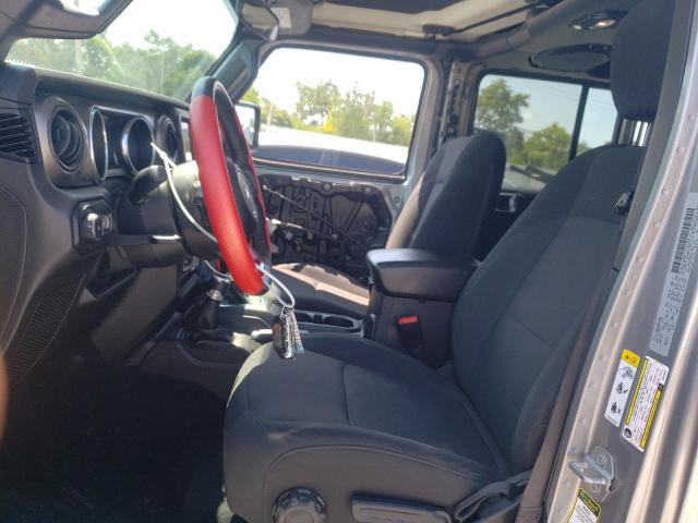 1C4HJXDG8JW113421 Jeep Wrangler Unlimited Sport