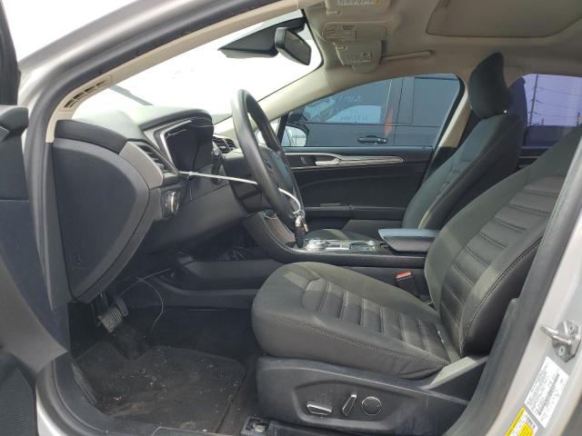 3FA6P0LU7KR106412 Ford FUSION SE