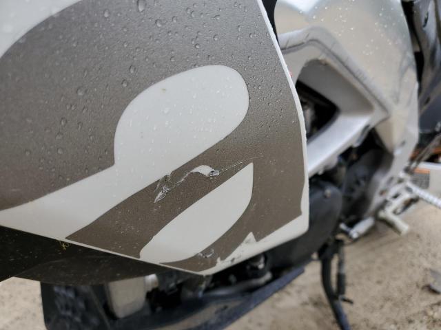 2021 APRILIA TUONO V4 1 ZD4KZUA06MS000121