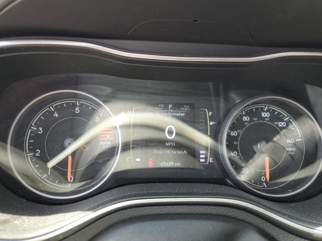 1C4PJLCB4KD159478 Jeep Cherokee Latitude