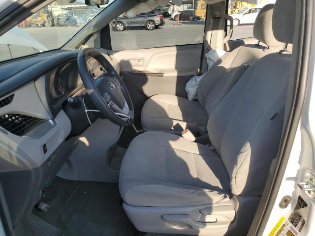 5TDZZ3DC4HS774019 Toyota SIENNA