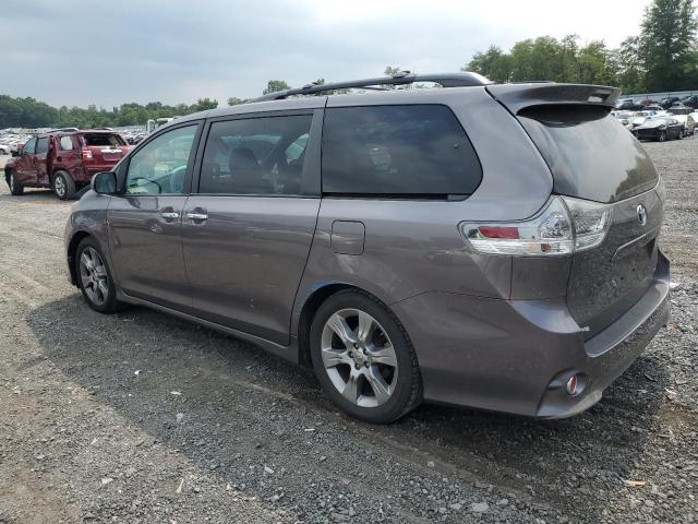 5TDXK3DC7DS333717 2013 TOYOTA SIENNA, photo no. 2