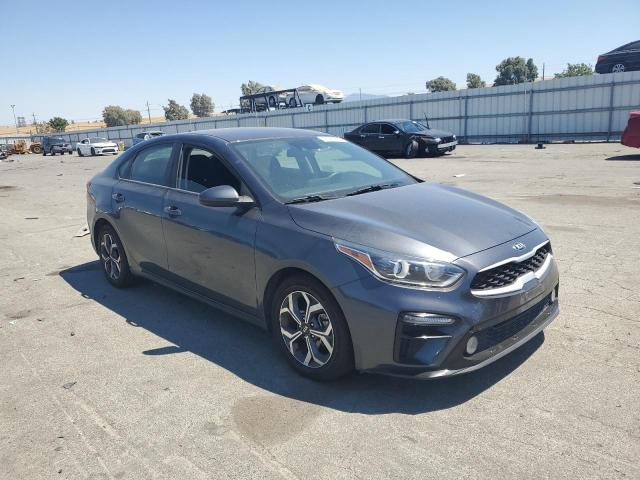 3KPF24AD2ME271989 KIA FORTE FE
