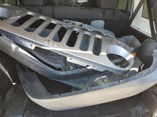 1C4HJWDG9JL928531 Jeep Wrangler Unlimited Sport