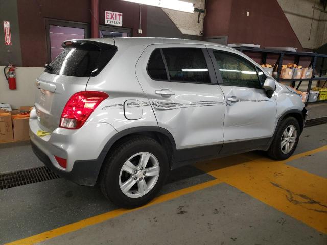 3GNCJKSB5LL208586 Chevrolet Trax LS 3