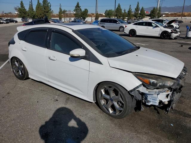 1FADP3L93FL281300 Ford FOCUS ST