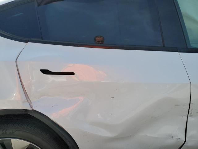 5YJYGDEE7MF232158 Tesla Model Y