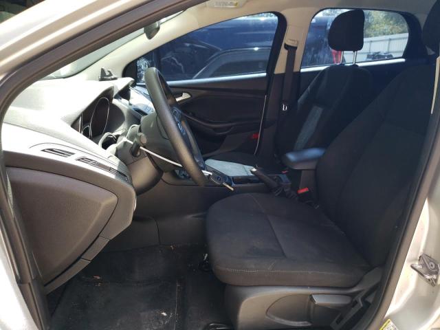 1FADP3FE2JL285002 Ford FOCUS SE