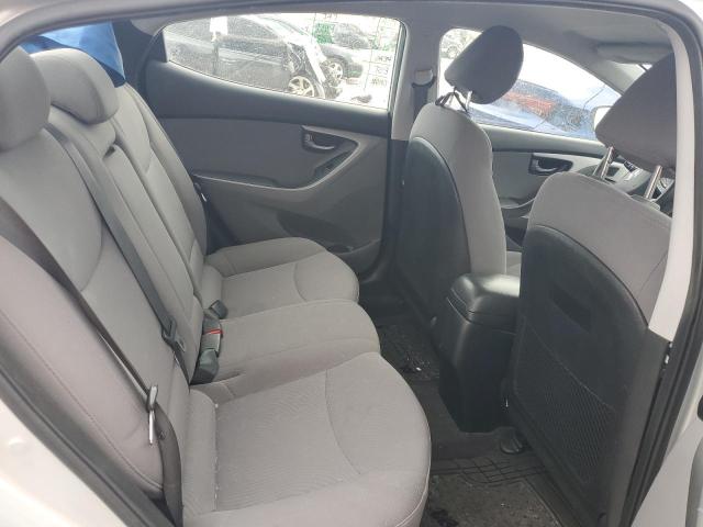 5NPDH4AE0GH736817 Hyundai ELANTRA SE