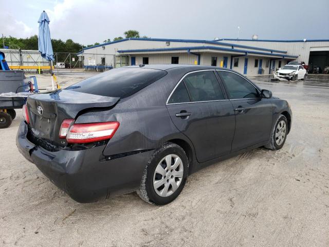 2011 Toyota Camry - Image 3