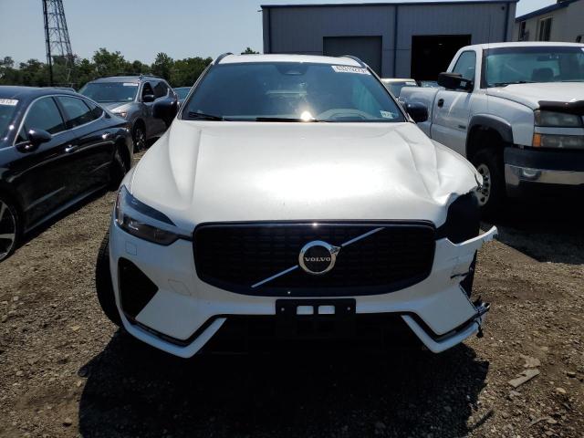 2022 VOLVO XC60 B6 R- YV4062RM5N1086792
