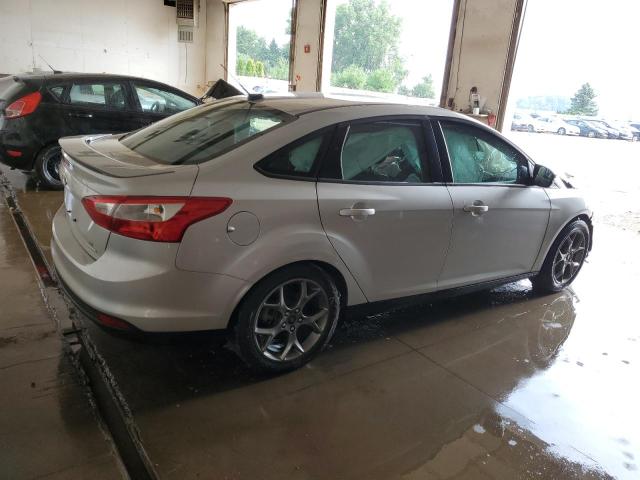 1FADP3F23EL306824 Ford FOCUS SE