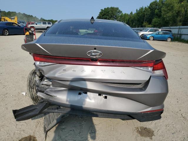 KMHLM4AG5NU335870 Hyundai Elantra SE 6