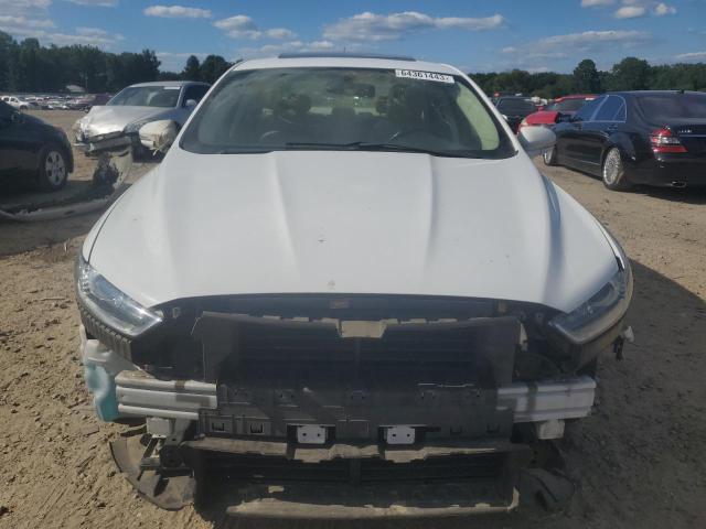 3FA6P0HDXER204198 Ford FUSION SE