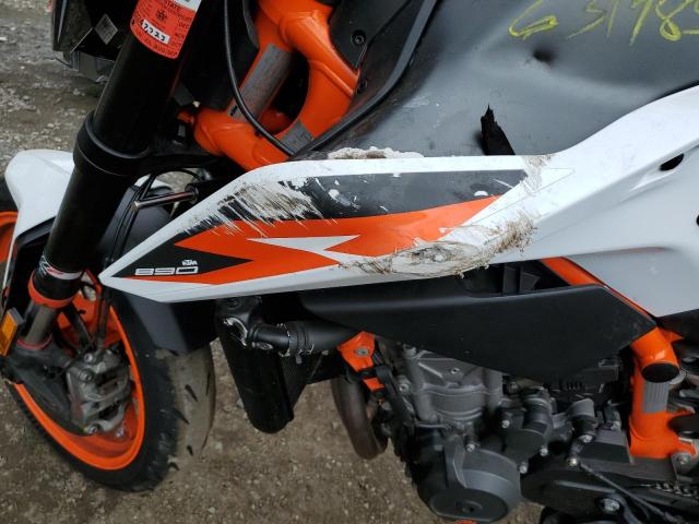 2021 KTM 890 DUKE R VBKTU9401MM806457