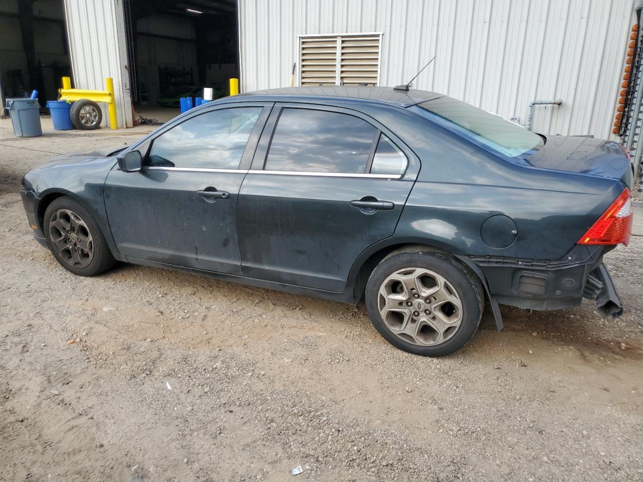 3FAHP0HA0AR180941 2010 Ford Fusion Se