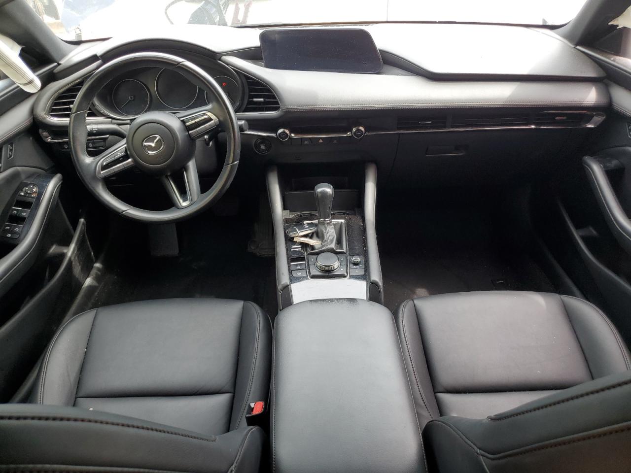 JM1BPAJM1K1131673 2019 Mazda 3