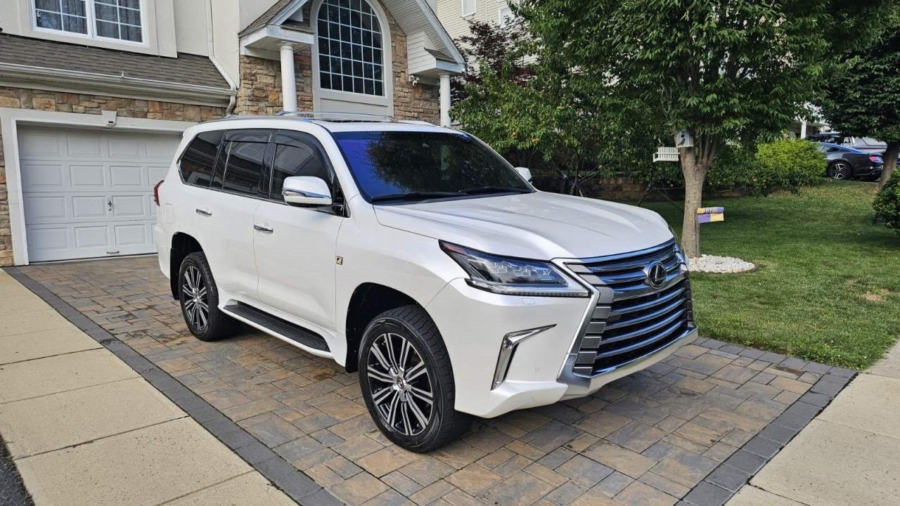 Lexus LX 570 2018