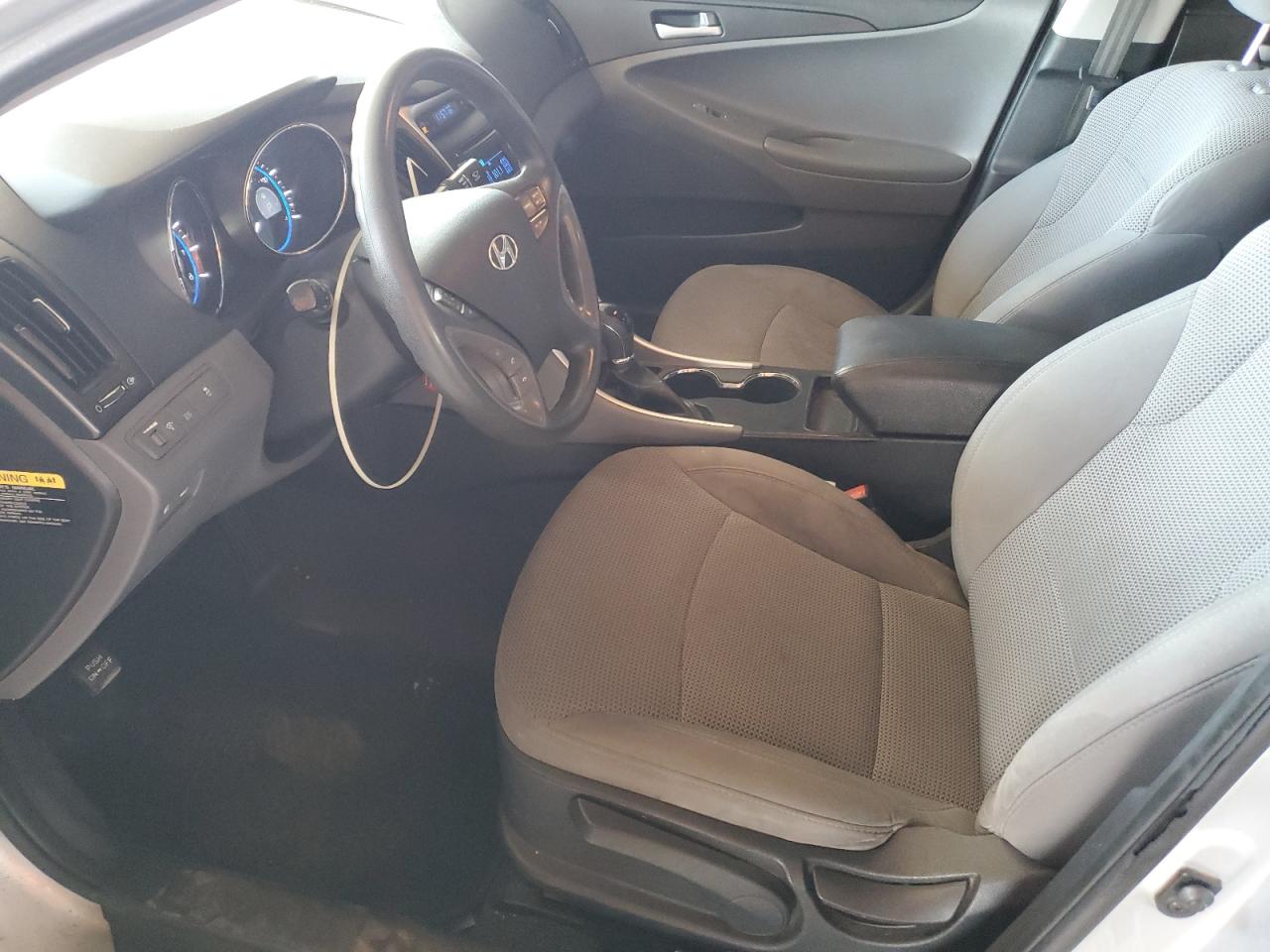 5NPEB4AC6EH863735 2014 Hyundai Sonata Gls