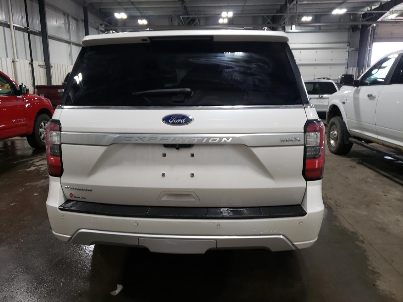 2019 Ford Expedition Max Platinum vin: 1FMJK1MT2KEA02620