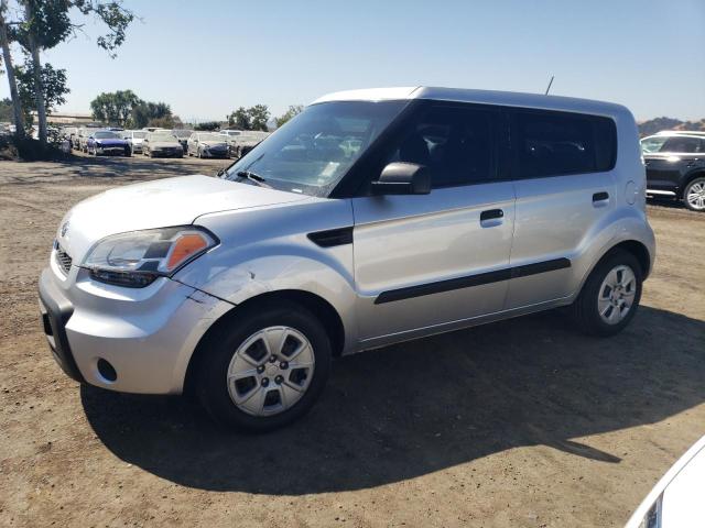 2010 Kia Soul +