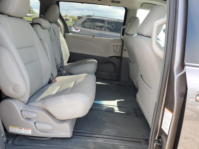 5TDYK3DC2GS761929 Toyota SIENNA XLE