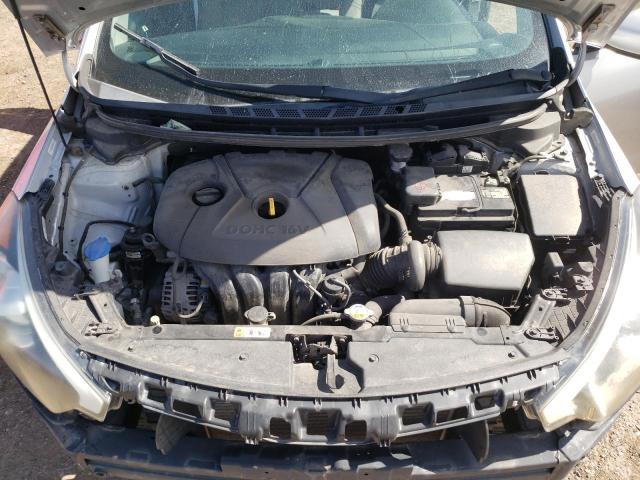KNAFK4A66F5290641 KIA FORTE LX