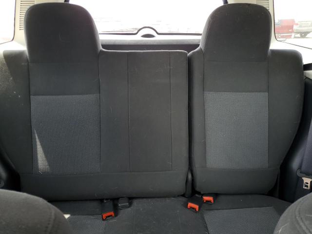 1C4NJPBA6GD747364 Jeep Patriot Sport
