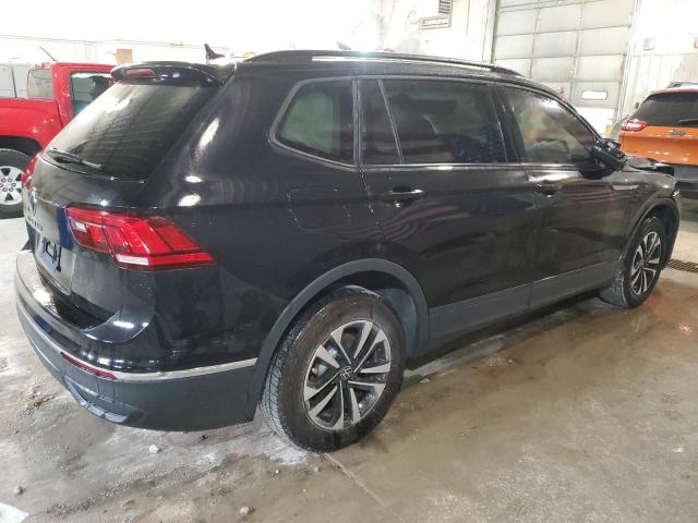 3VVRB7AX5PM033865 Volkswagen Tiguan S 3