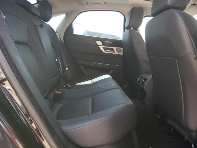 SAJBR4BV8HCY26623 Jaguar XF