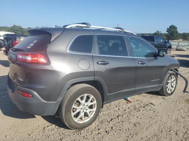 1C4PJLCB4HW607067 Jeep Cherokee Latitude
