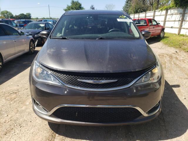 2C4RC1FG5JR126046 2018 CHRYSLER PACIFICA, photo no. 5