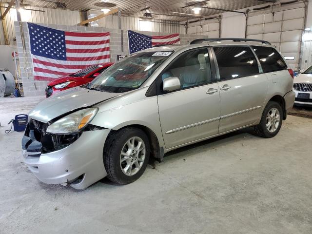 2004 Toyota Sienna XLE