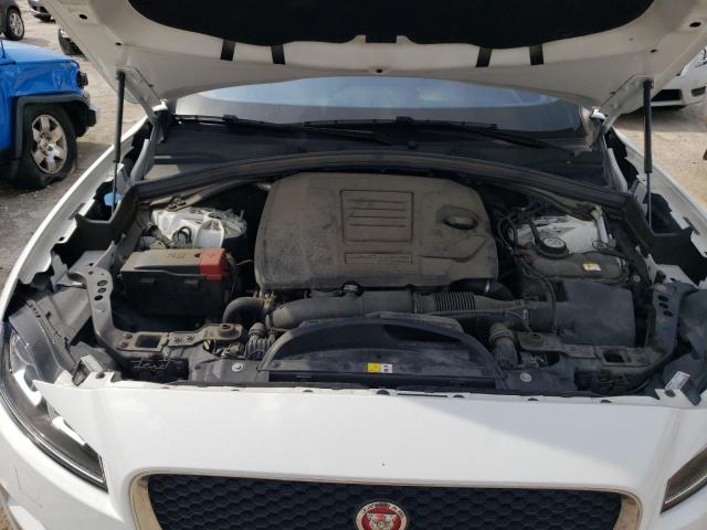 SADCJ2FX8JA321410 Jaguar F-pace Premium