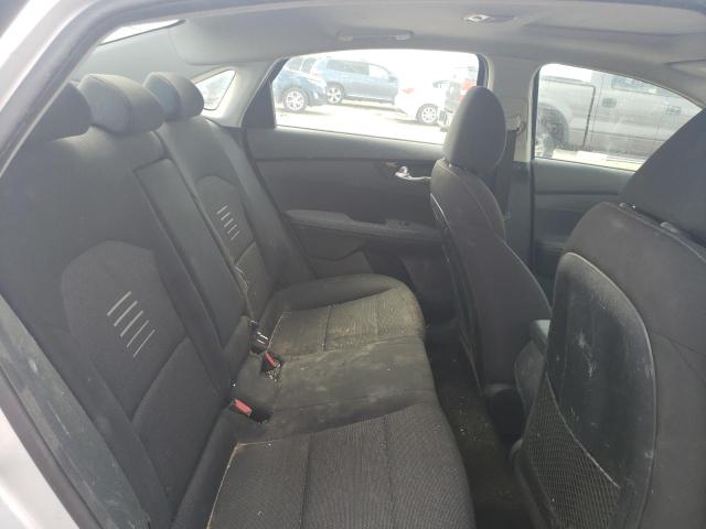 3KPF34ADXKE033348 KIA Forte Gt Line