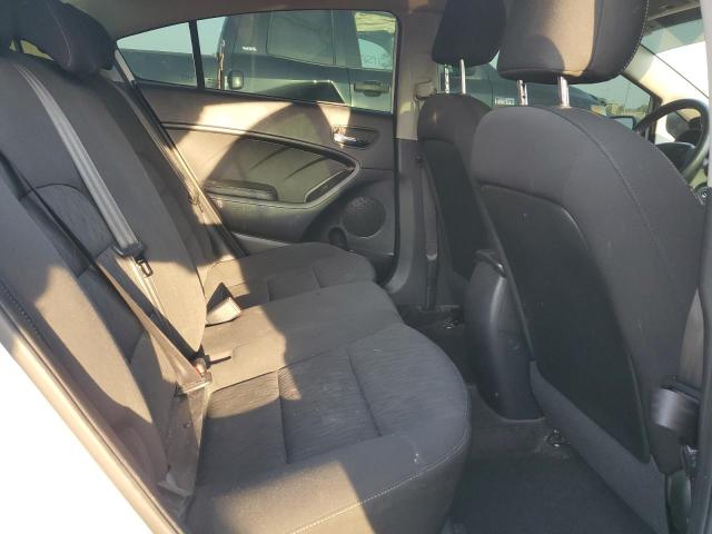 KNAFK4A6XG5609623 KIA FORTE LX