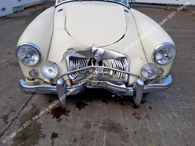 HDR4362508 Auction: COPART UK Lot: 64757953 Location: WHITBURN HDR4362508 MG MGB 1959 CREAM Photo 23