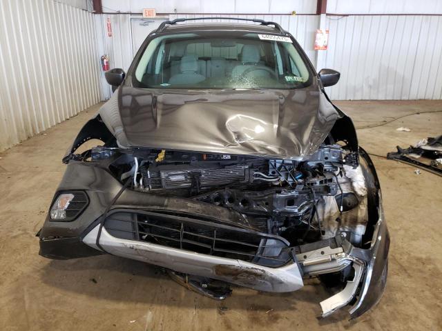 1FMCU0GD4HUD23901 Ford ESCAPE SE