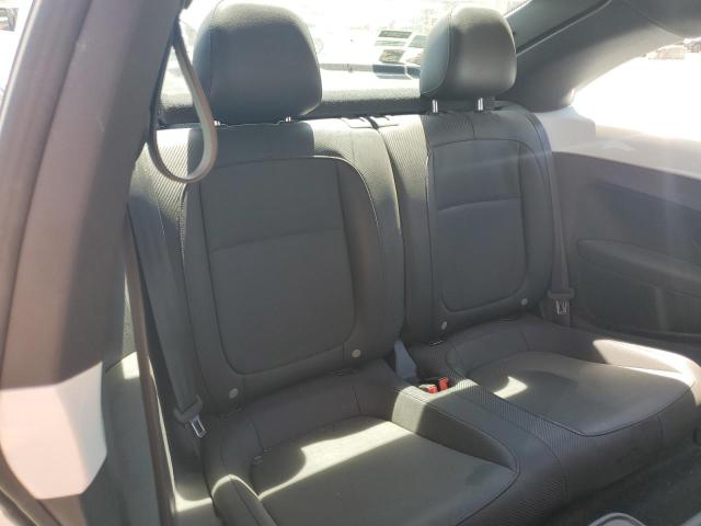 2016 VOLKSWAGEN BEETLE SE - 3VWJ17AT7GM635658