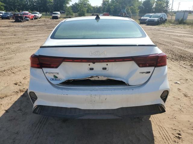 3KPF54AD2NE426842 KIA Forte Gt Line